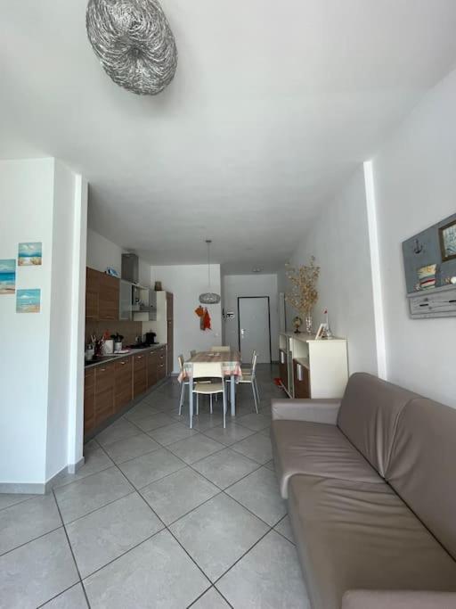 Appartamento Pinarella Cervia Esterno foto