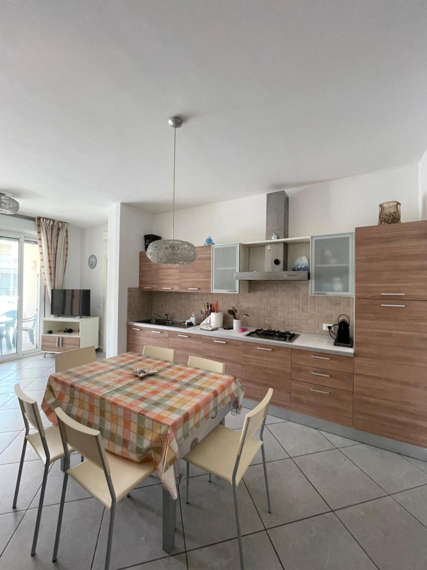 Appartamento Pinarella Cervia Esterno foto